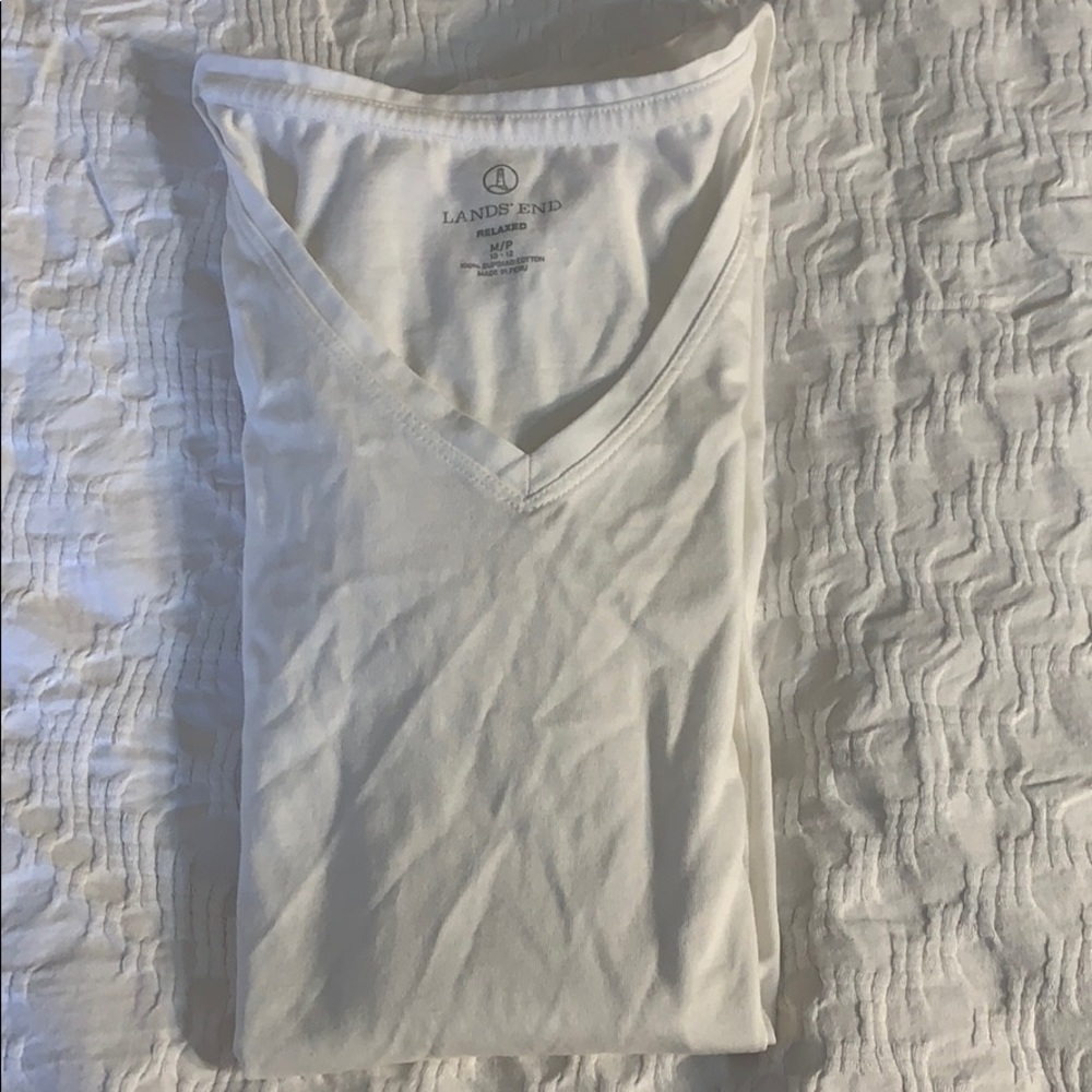 Cute basic white shirt sleeve tee